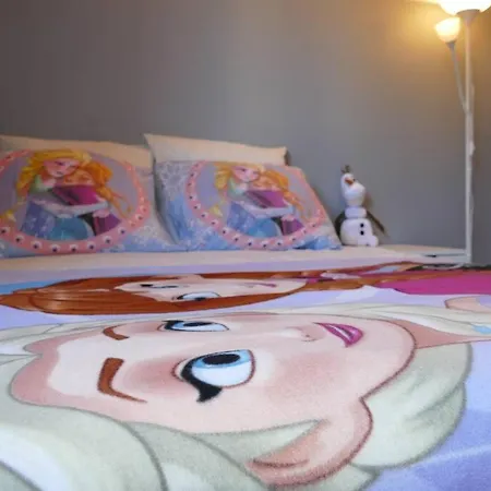 Disneyland Paris 70M² Face Parc, Place Ariane Serris Buitenkant foto